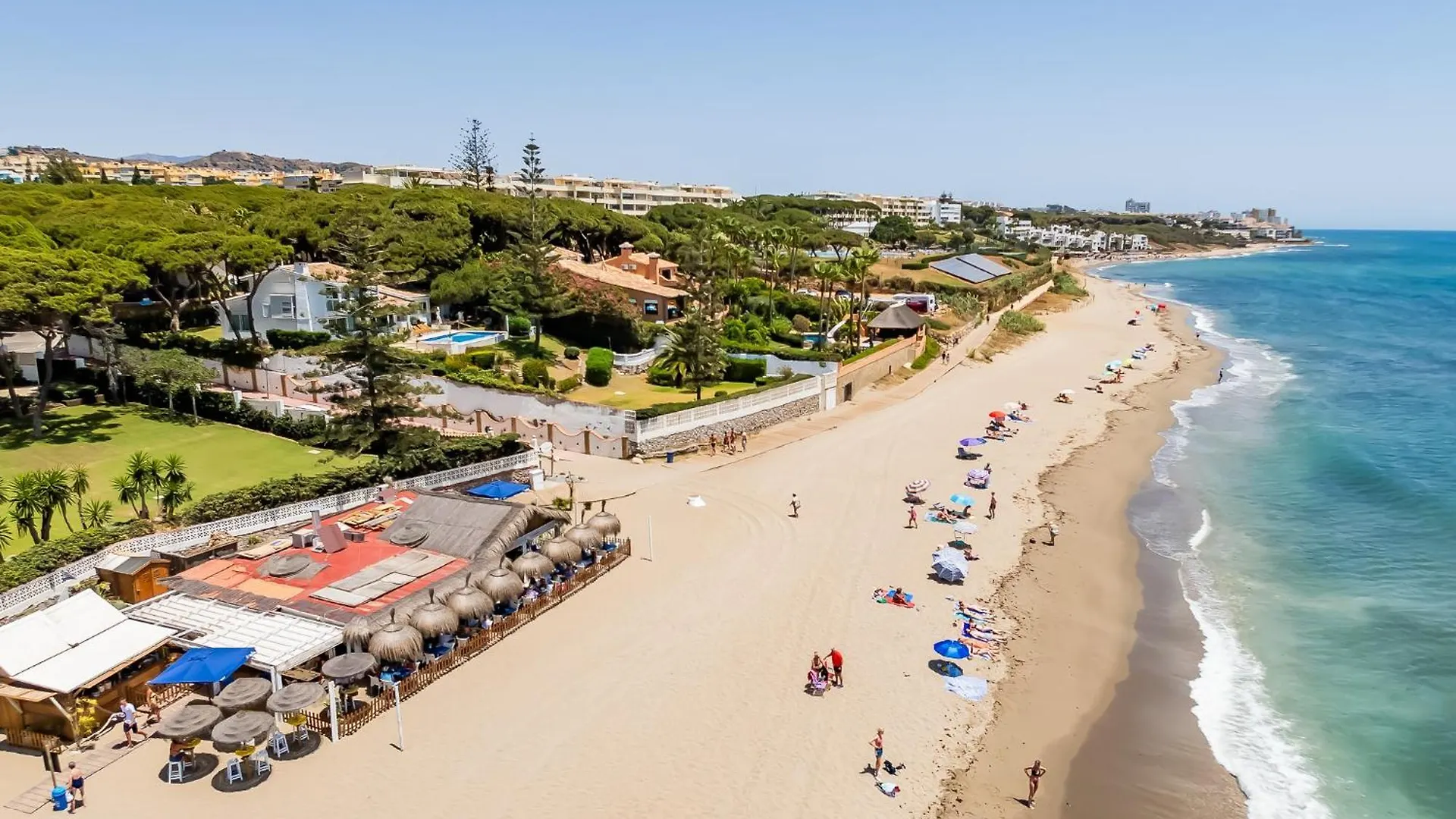 Villa Calmamar Cabopino Beachfront In Marbella Espanha